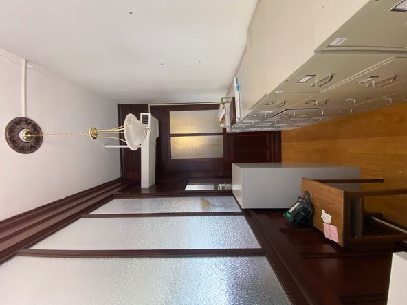 Suite 200-204